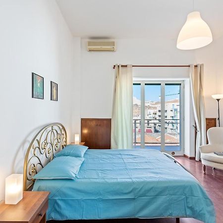 Liberta Frame Apartment With Terrace And Etna View Catania Exterior photo
