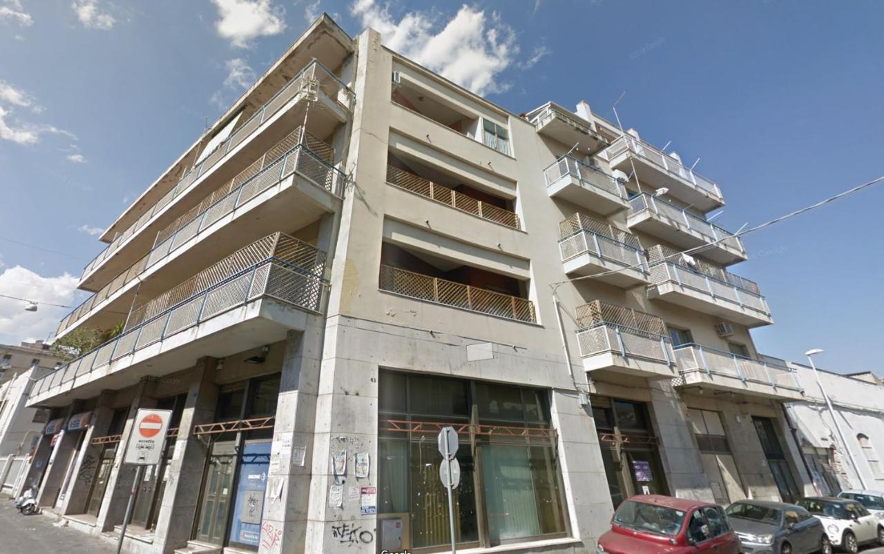 Liberta Frame Apartment With Terrace And Etna View Catania Exterior photo