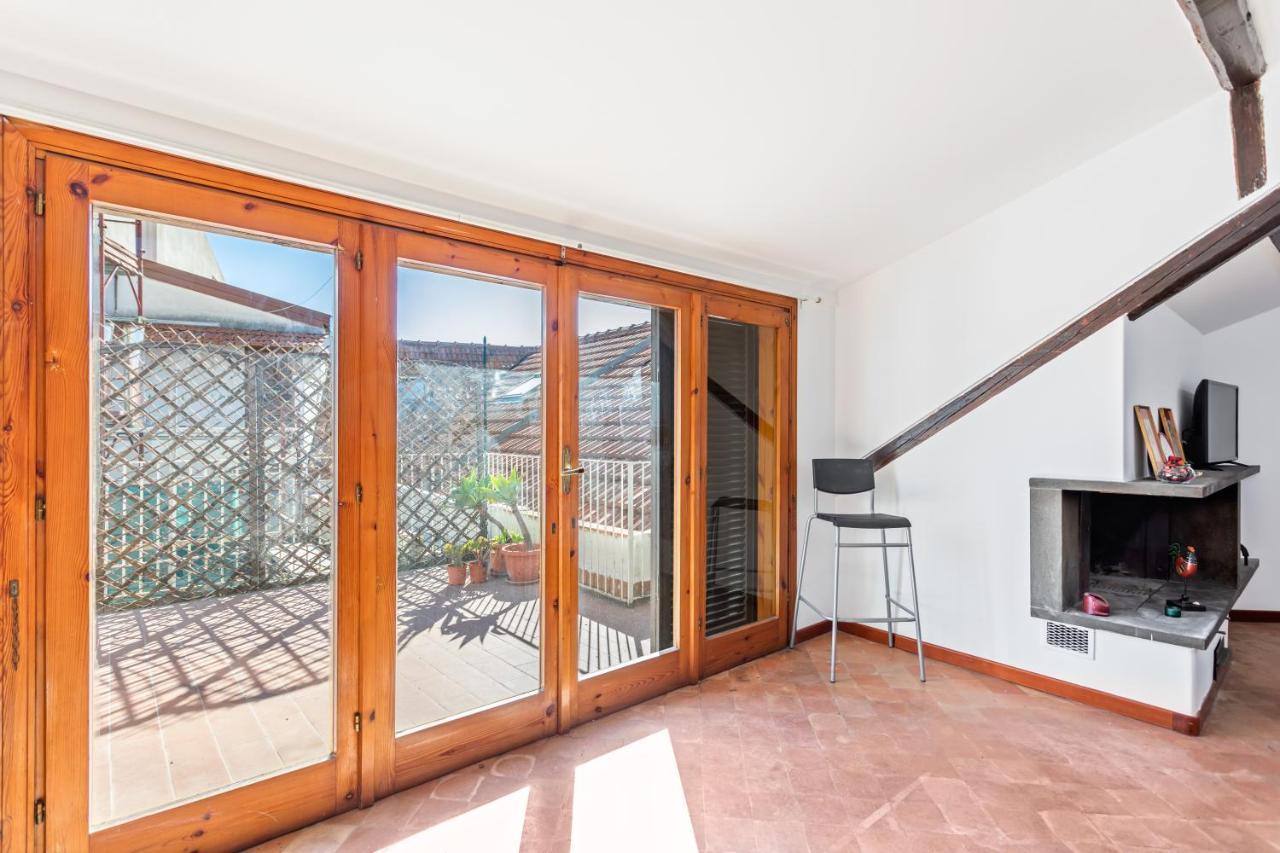 Liberta Frame Apartment With Terrace And Etna View Catania Exterior photo